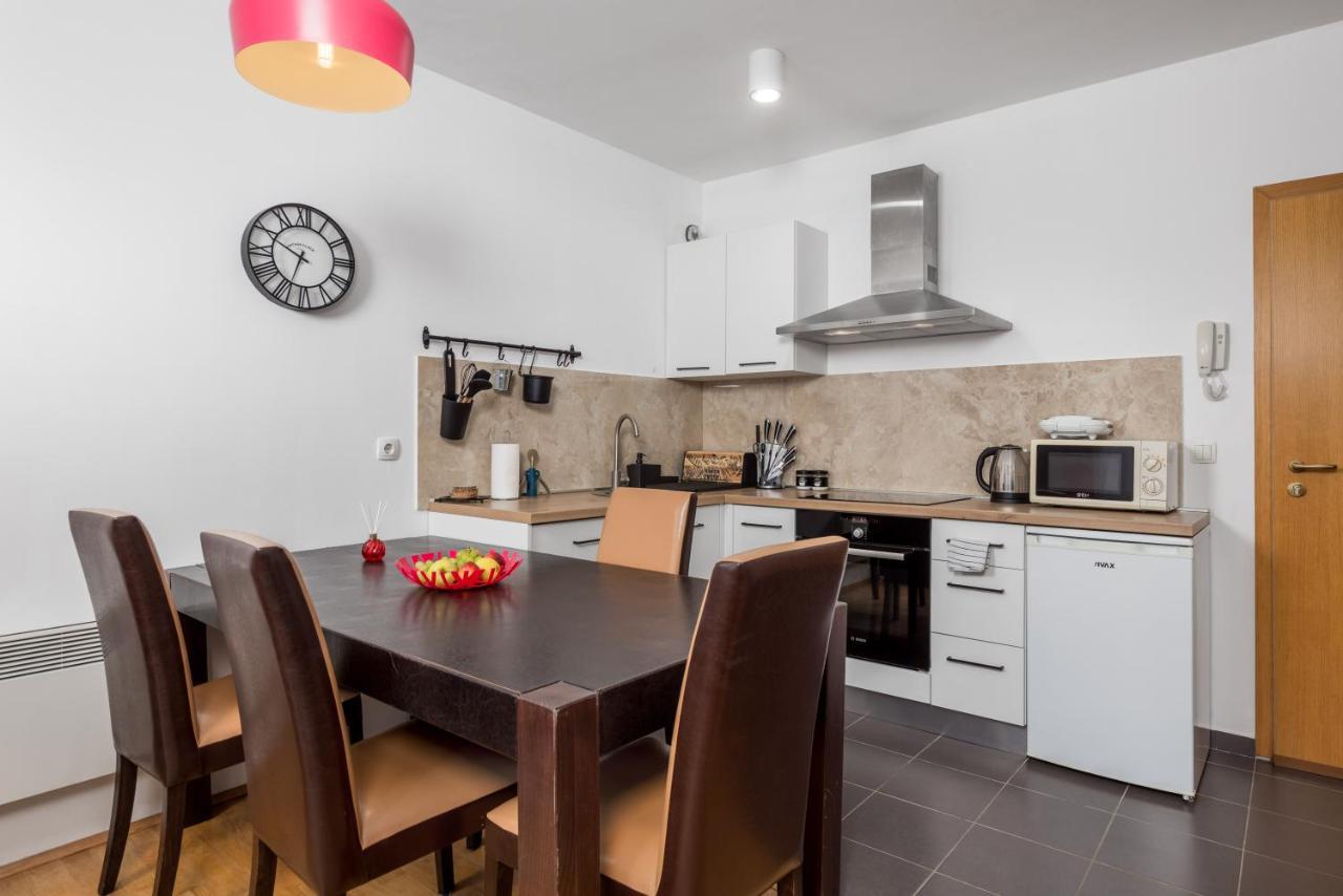 Nora Apartman Mrkopalj Kültér fotó